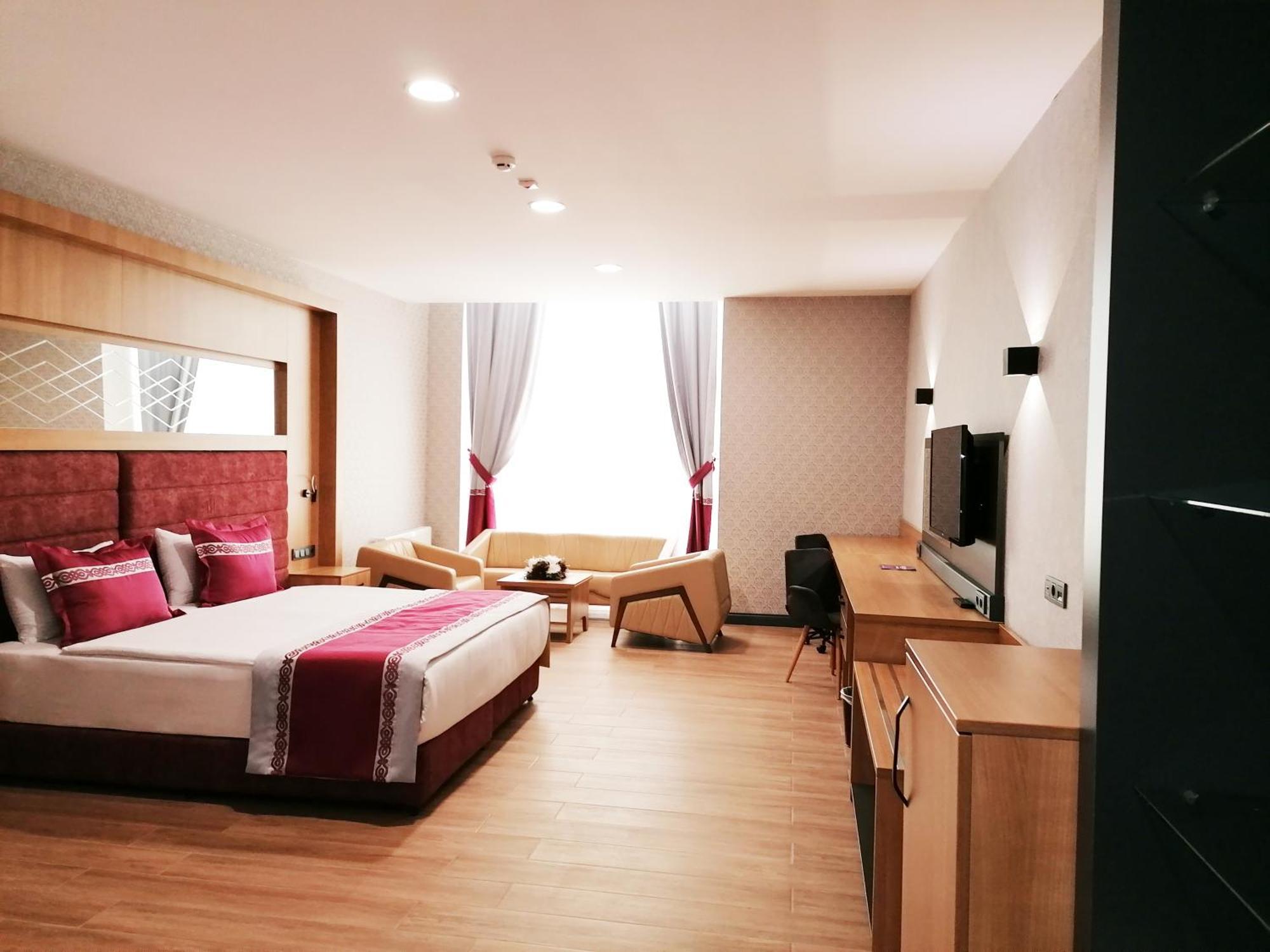 Lavanta Tepesi Hotel Ve Spor Tesisleri Burdur Esterno foto